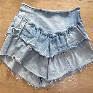 Mother Denim Ruffle Womens Mini Skirt Action Shot